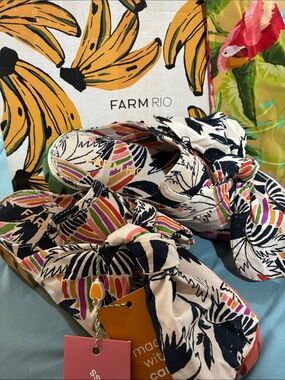 FARM Rio Birds Mule Sneaker with Bows NWT Size 9 Banana Box & Shoe Bag